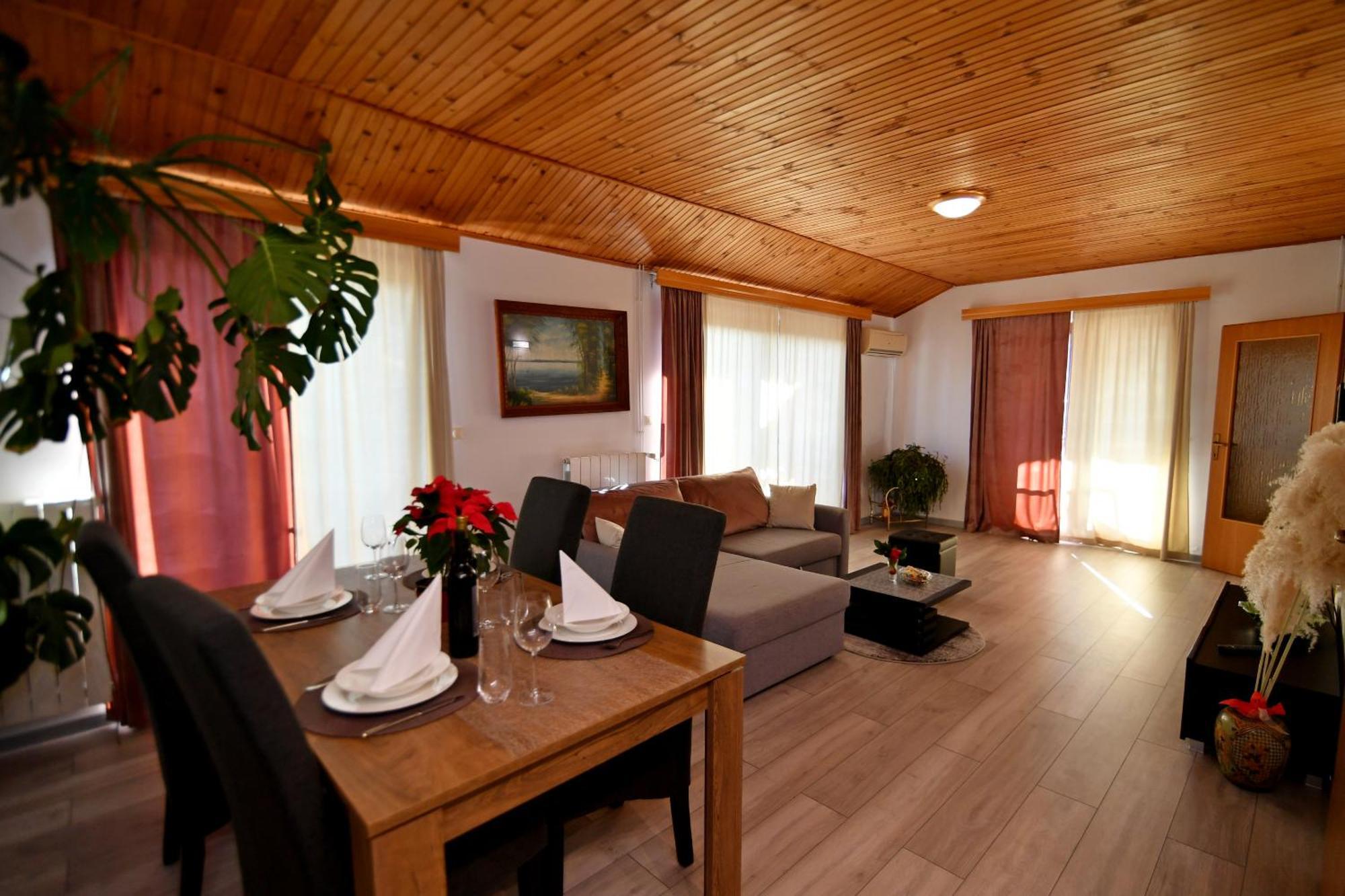 Apartments Peric Opatija Luaran gambar