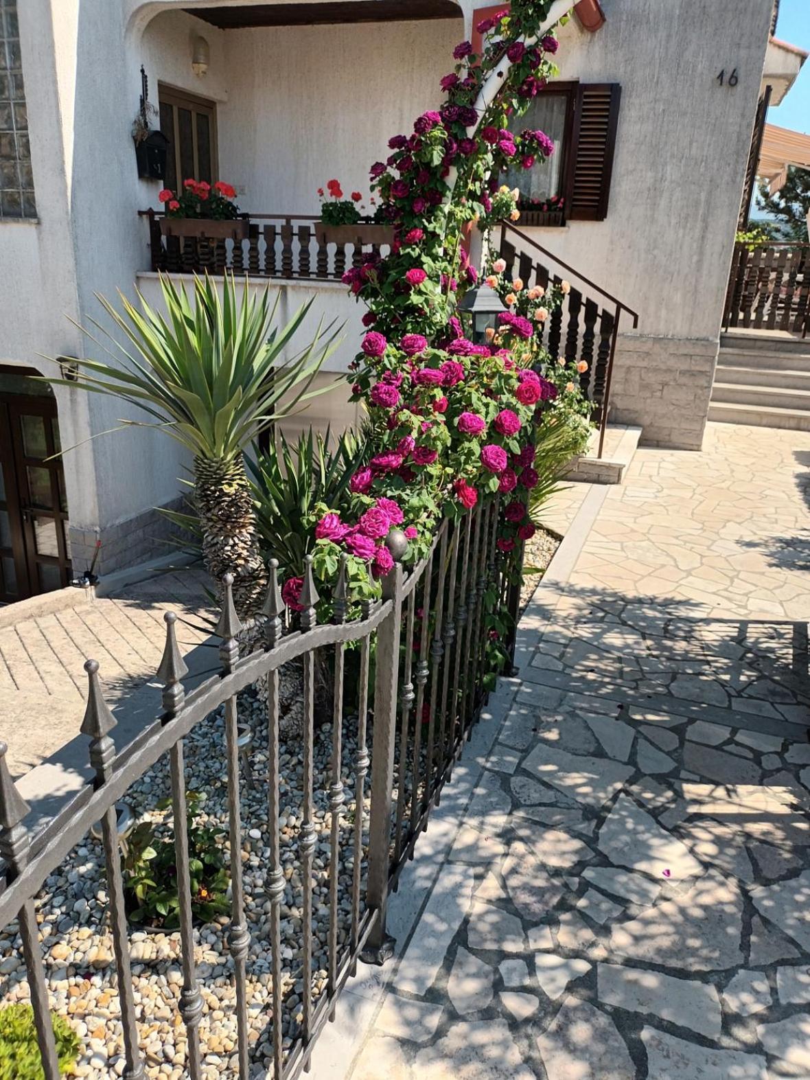 Apartments Peric Opatija Luaran gambar