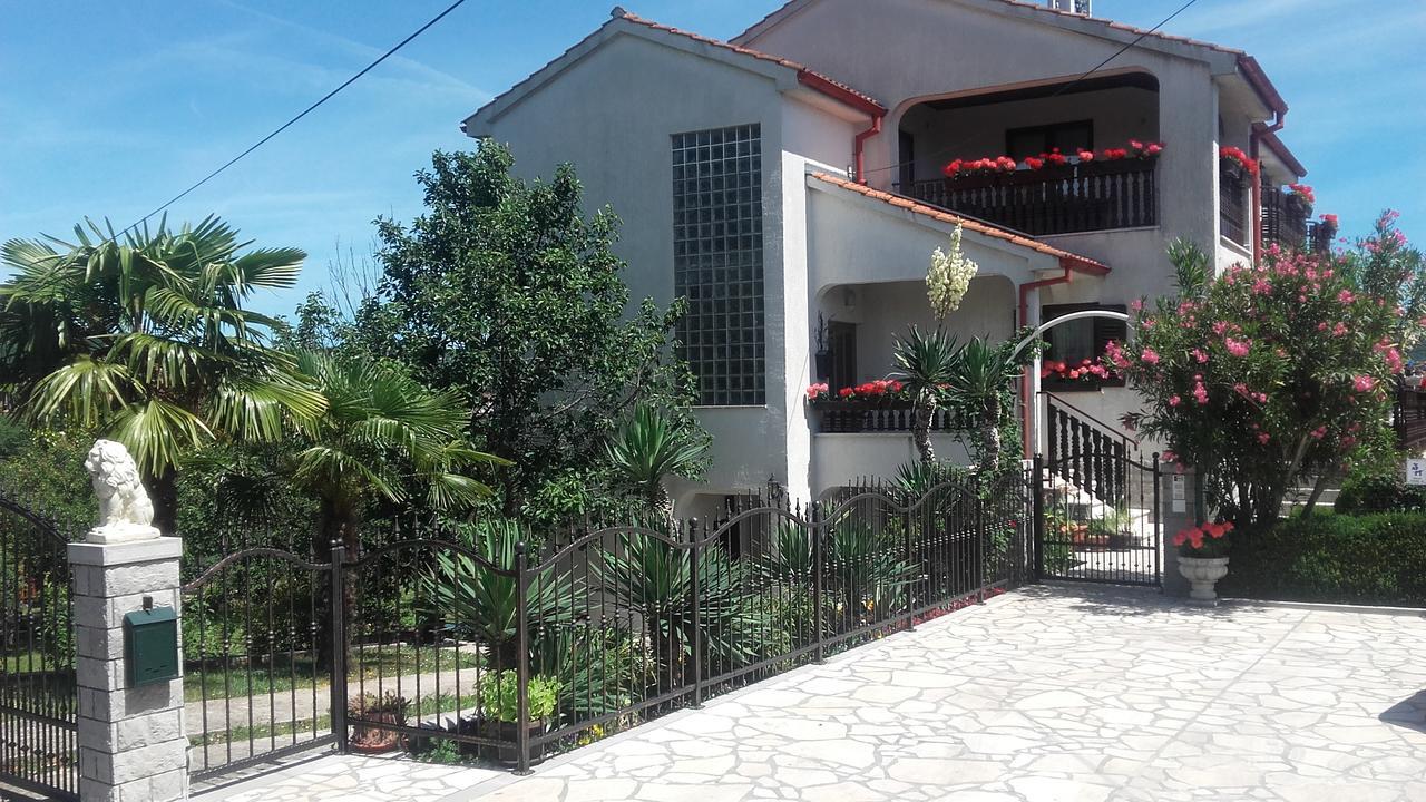 Apartments Peric Opatija Luaran gambar
